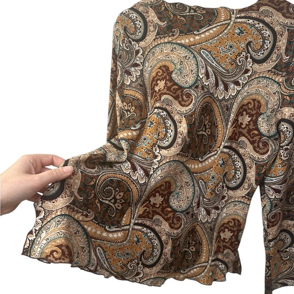 Vintage | Paisley Print | Long Bell Sleeves | Fancy | Old Money | Womens Blouse - Picture 6 of 7